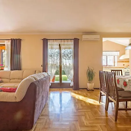 Ferienhaus House Dolly