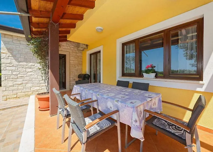 Nyaraló House Dolly Poreč